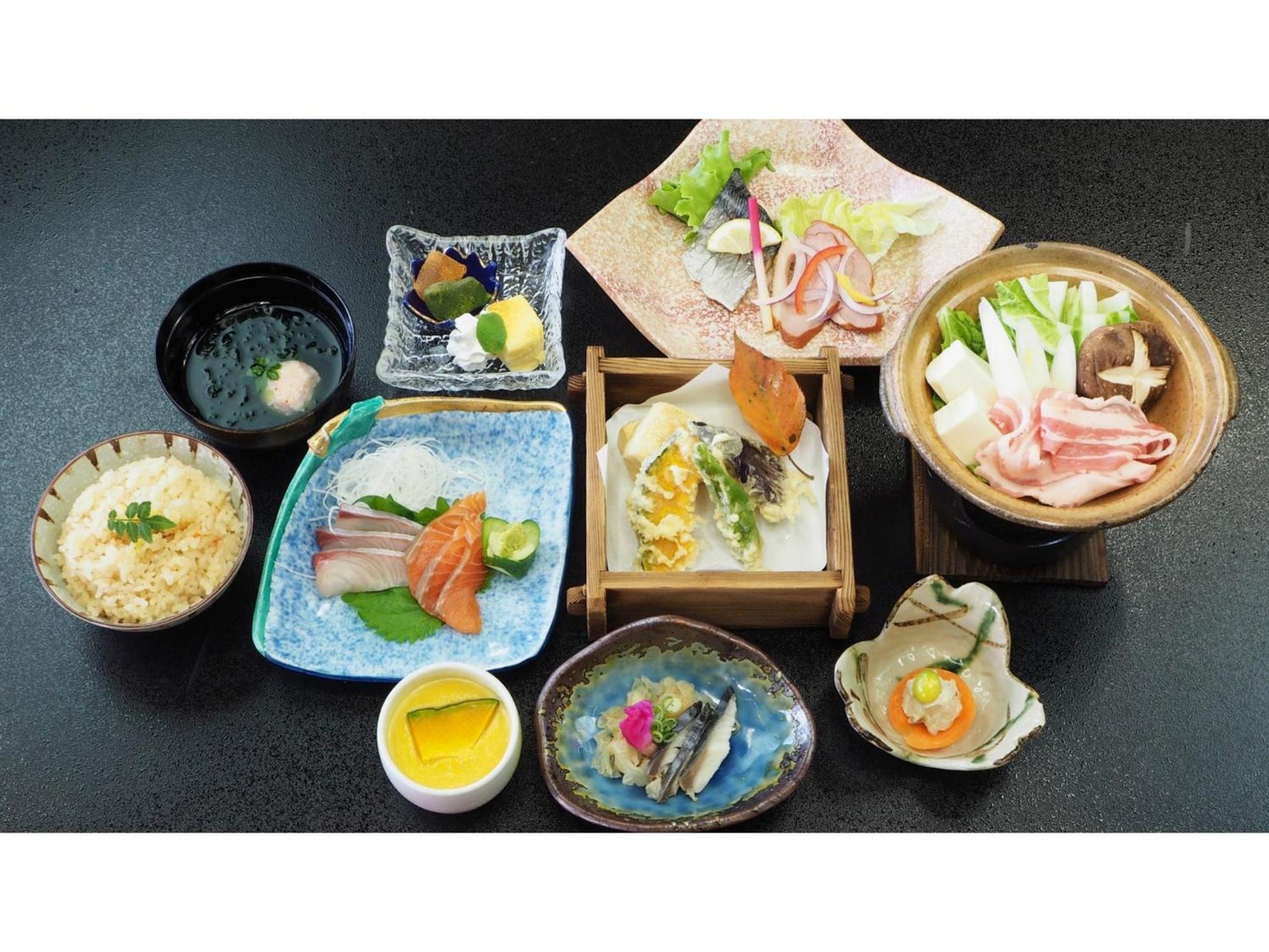 Ikoi No Mura Shimane Hotel Onan Exterior photo